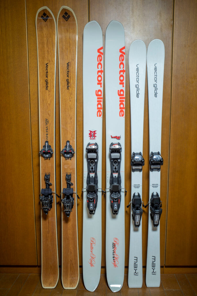 VECTOR GLIDE MAXI Gran Turismo 170 – 土と雪と