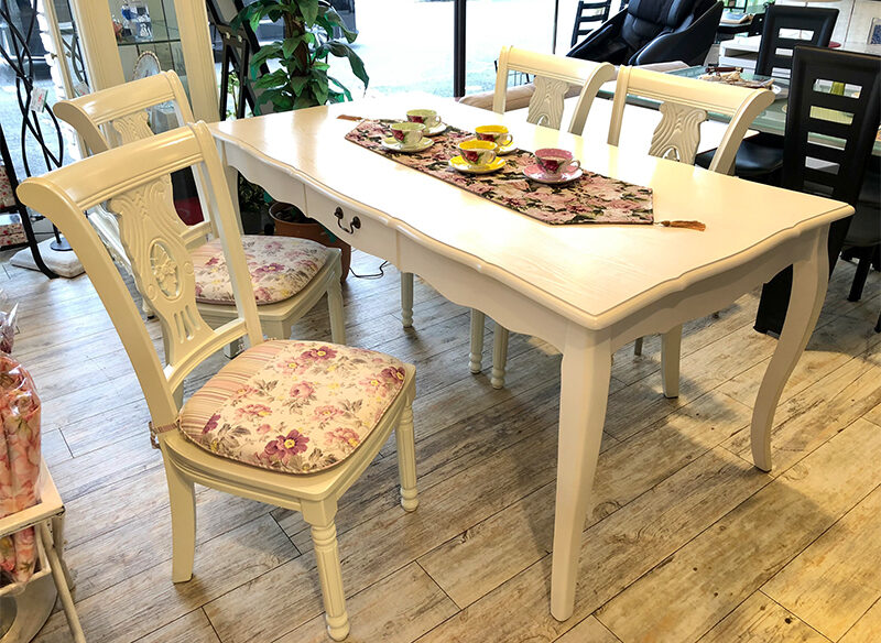 ローラアシュレイプロヴァンセル チェア ローラアシュレイプロヴァン