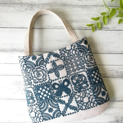 SALE ☆ミナペルホネンforest tile, chouchoのミニバッグ/light beige