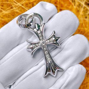 クロムハーツ 22K タイニーファットクロス パヴェダイヤ 正規品 イン