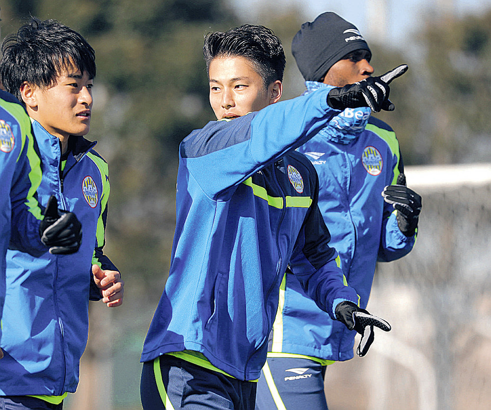 成長のための変化。日々ハードワークに励む井出遥也は、加入後