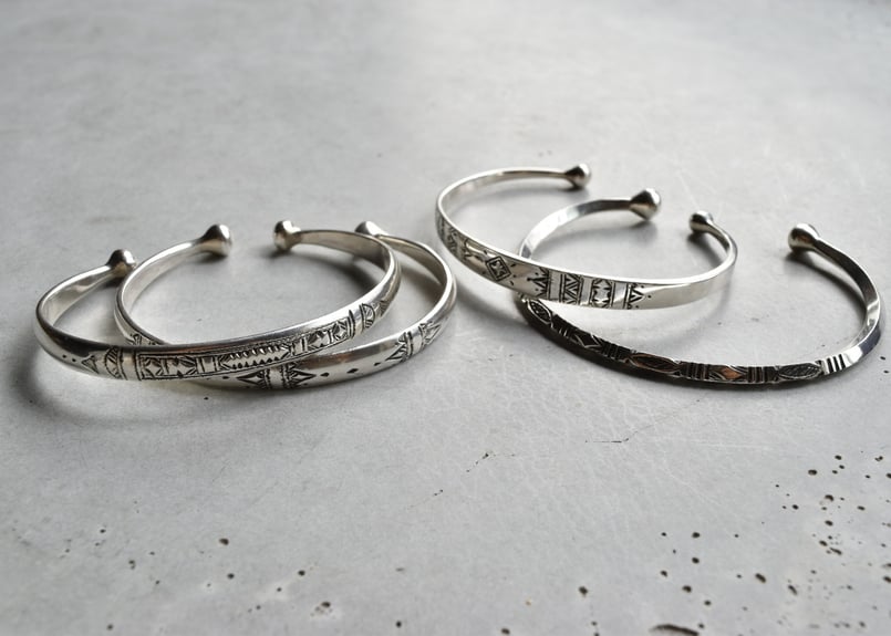 トゥアレグ族シルバーバングル | YEAH.JAPAN STORE