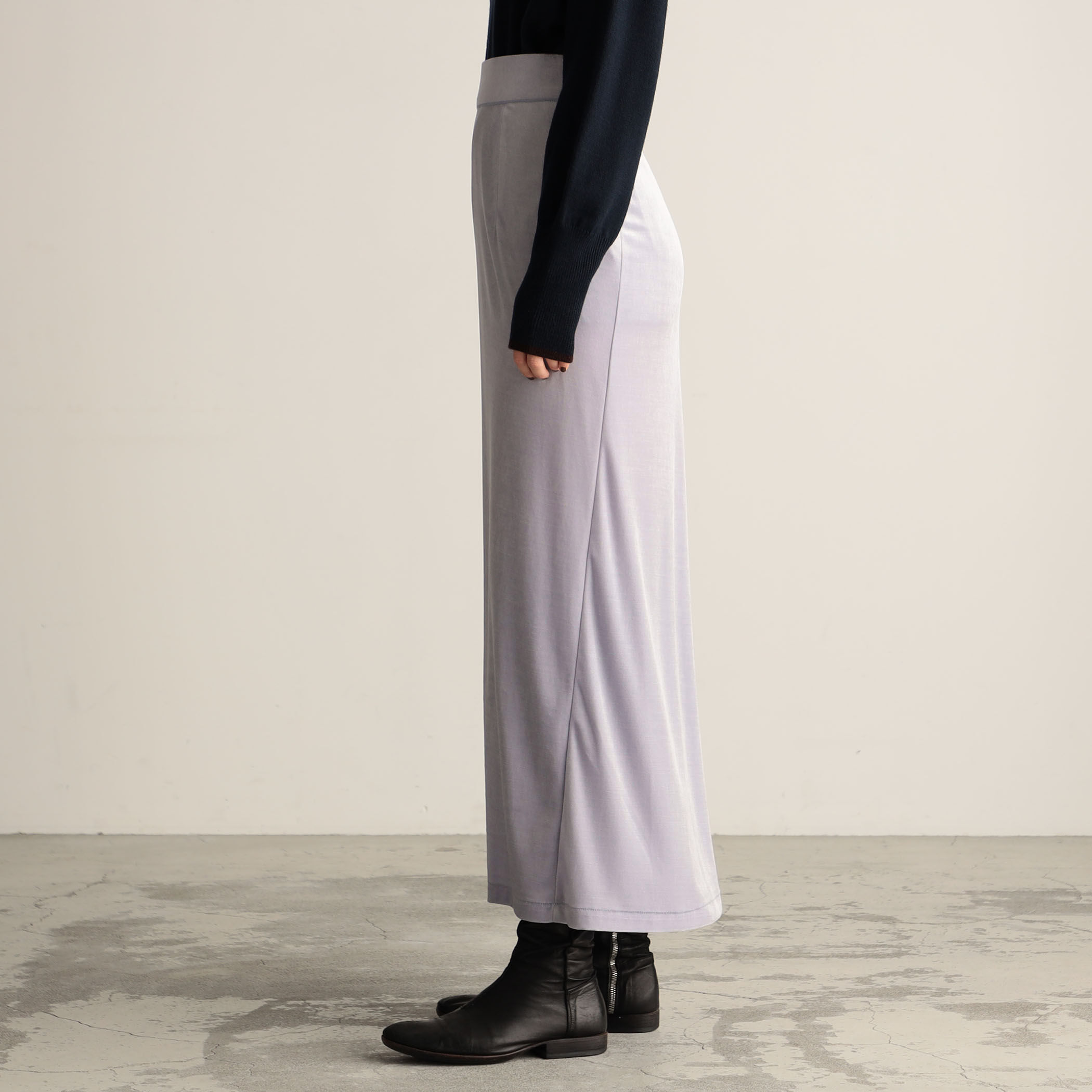 inner piece ベロアジャージー ロングスカート｜トゥモローランド 公式通販