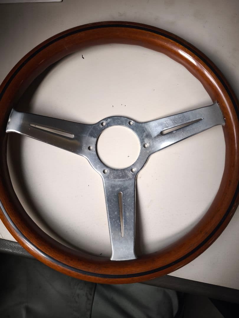 NARDI（ナルディ）ステアリング約330mm NARDI [ NARDI CLASSIC LEATHER 33φ ] 330mm SPORTS TYPE ラリー