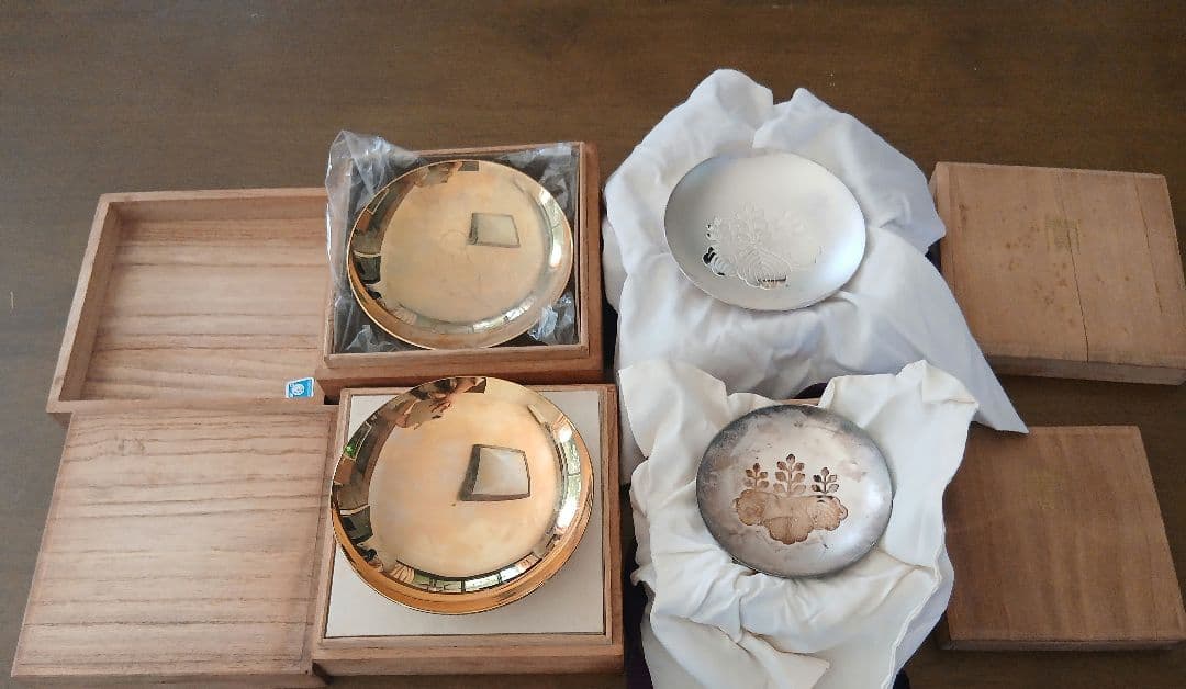 24K GP盃2点・造幣局製刻印あり純銀の盃2点のセット 金杯 2客セット 盃 24金メッキ 24K GP 美術装飾工芸品 昭和レトロ