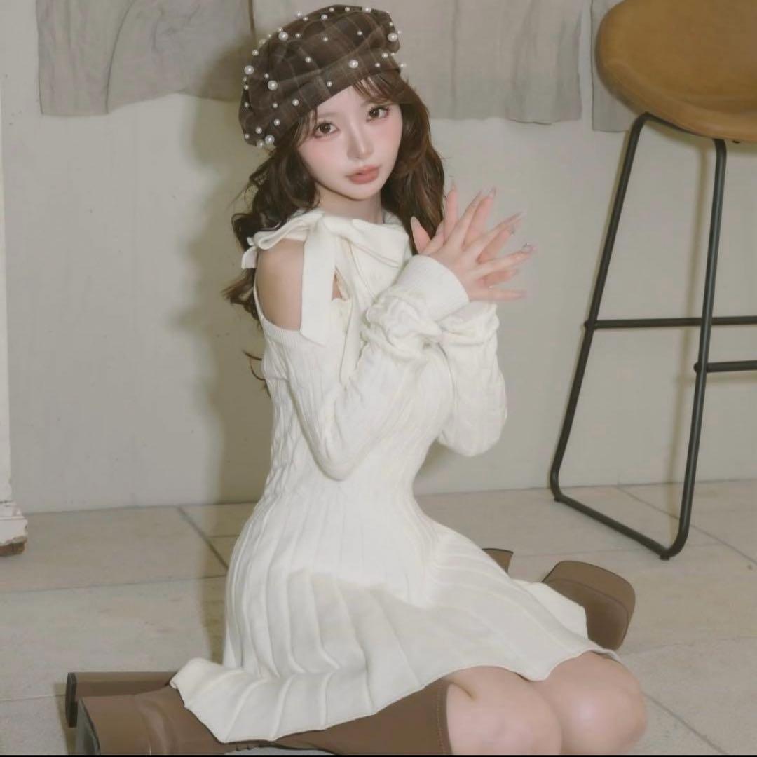 【新品】Darich アメスリフレアニットミニワンピース アイボリー ダーリッチ Darich アメスリフレアニットミニワンピース （アイボリー