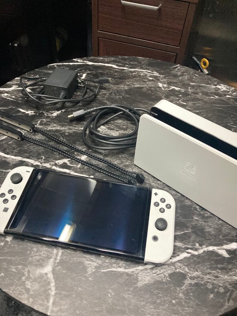 Nintendo Switch1 本体 ホワイト Nintendo Switch (OLED Model) White Set